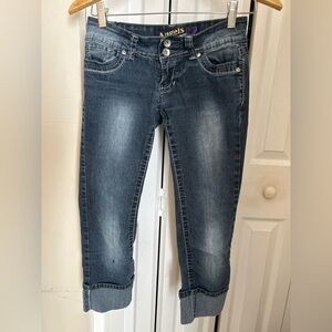 Angels Jeans Embellished Capri Jeans – Size 1